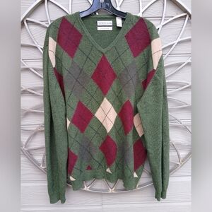 Tehama Argyle Cashmere V-neck Sweater
